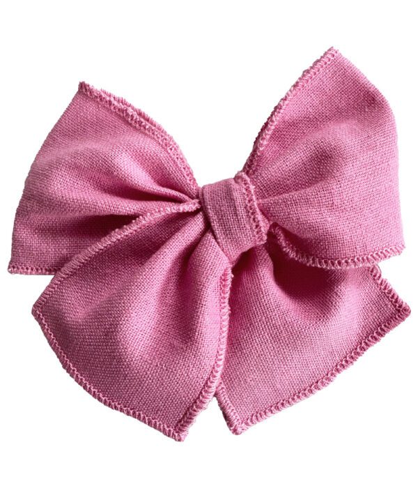 Malteada de Fresa Bow// Orilla Bordada